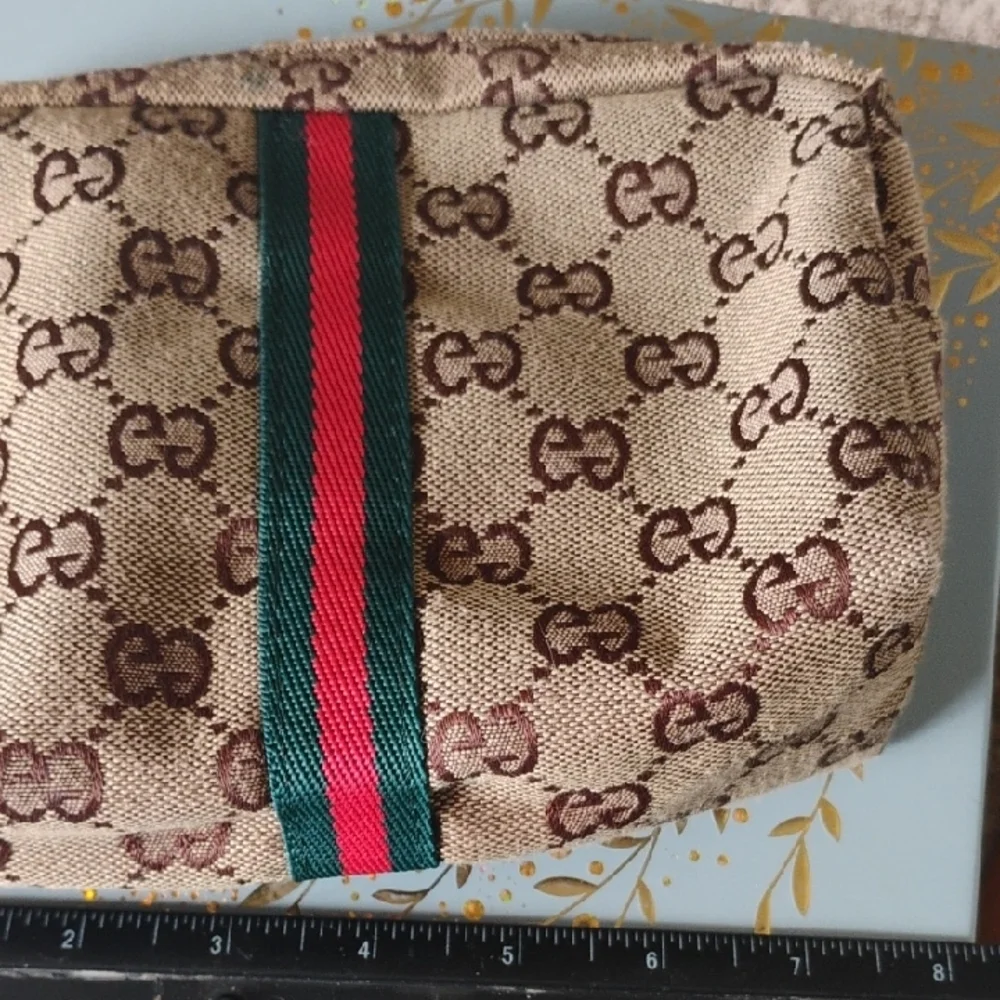 NOT Gucci, ee Monogram Pouch with Green and Red Stripe - Picture 3 of 9